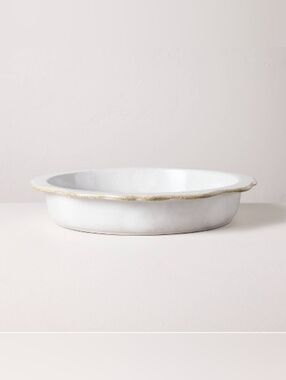 Hearth & Hand With Magnolia Carved Edge Pie Plate Cream